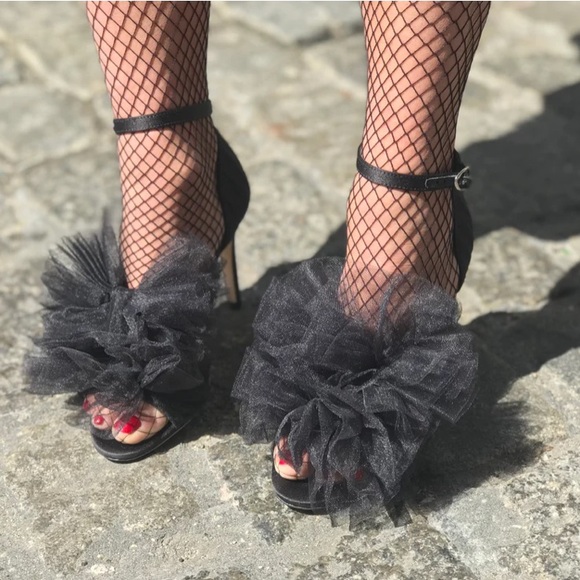 Isa Tapia GIGI BLACK SATIN tulle heels size 39.5- EUC - Picture 2 of 16